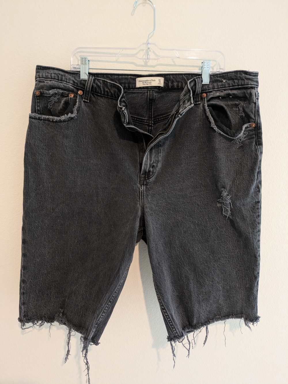 Abercrombie & Fitch Black Denim Ultra High Rise Shorts Size 18 34 In Waist